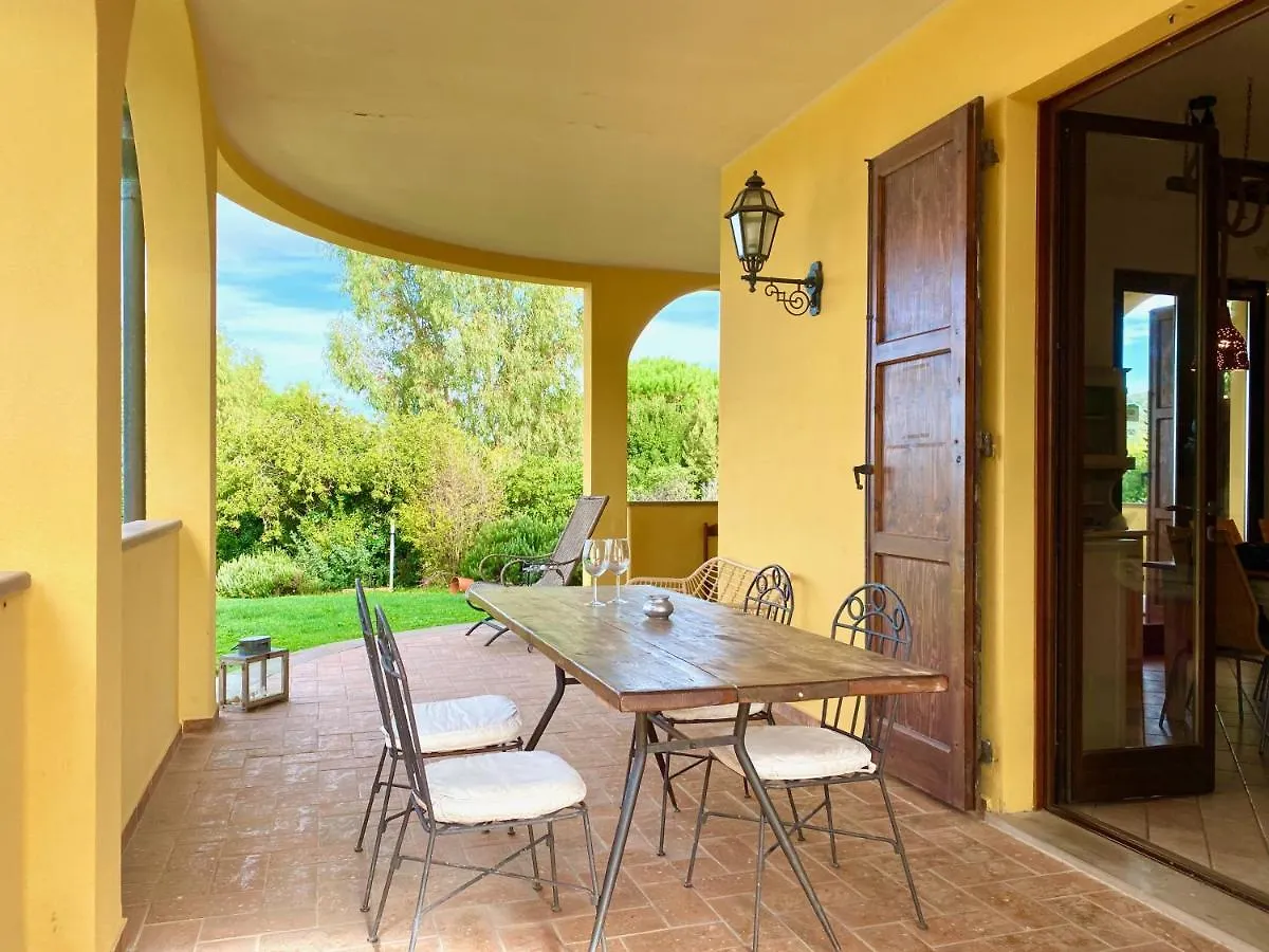 Villa Toscagialla San Vincenzo 0*,